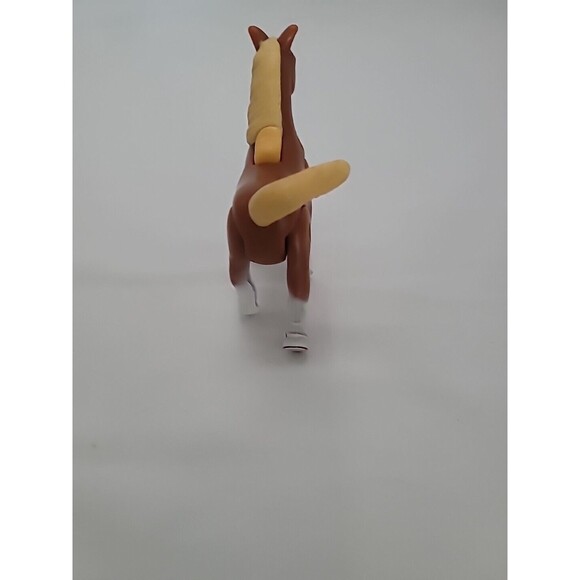 DreamWorks McDonalds 2020 Spirit Riding Free Horses #6 Governor Happy Meal Toy - Picture 4 of 9